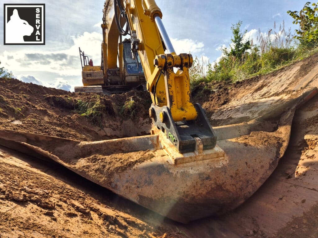Grāvja rakšana - SERVAL
