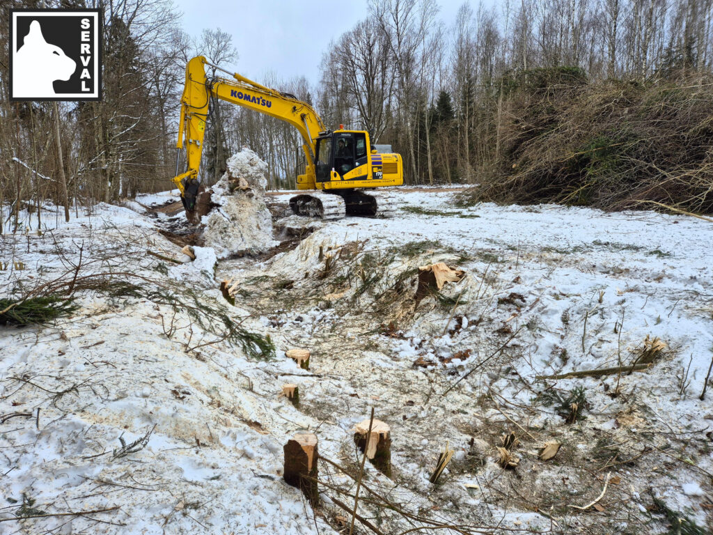 Grāvja tīrīšana - SERVAL