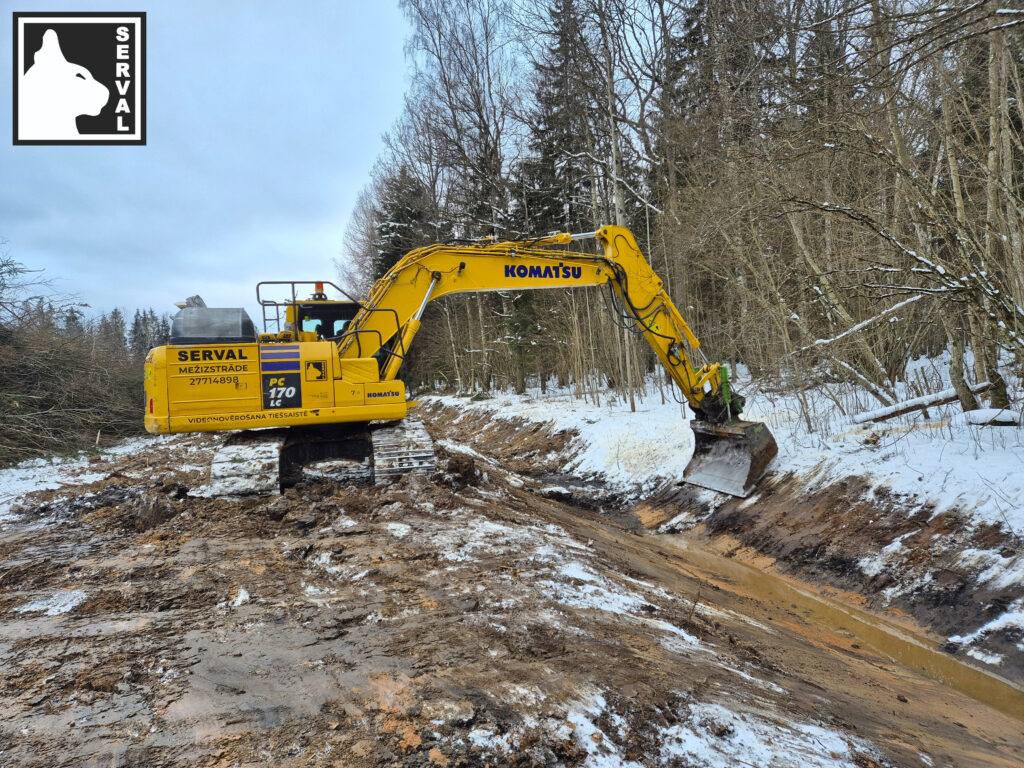 Grāvja tīrīšana - SERVAL
